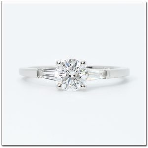 แหวนทองคำขาว