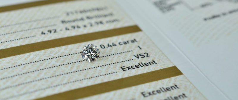 การอ่านใบเซอร์เพชร