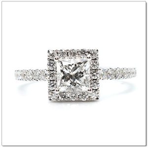 แหวนเพชรสี่เหลี่ยม