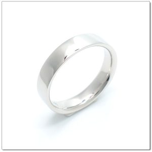 แหวนแพลทินัมเกลี้ยง 4 มม หญิง