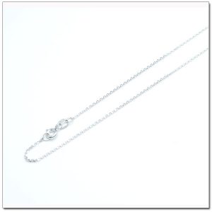 สร้อยอิตาลีลายโซ่เหลี่ยม